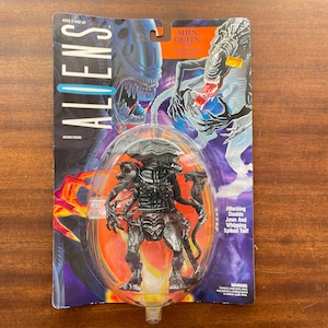Vintage 1992 Aliens, Kenner, Alien Queen, Action Figure, In Sealed Package