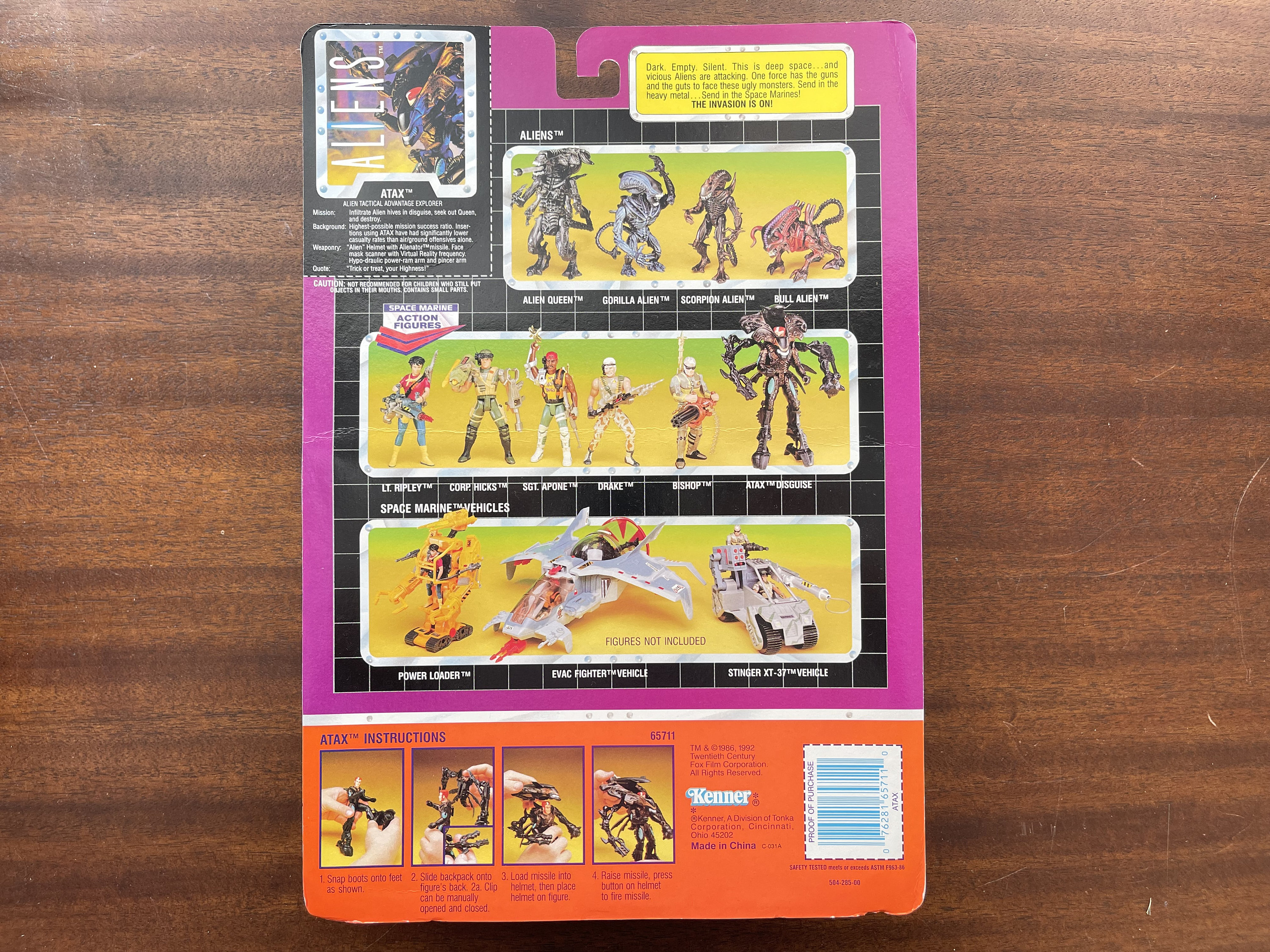 Vintage 1992 Aliens, Kenner, Space Marine Atax, Action Figure, in
