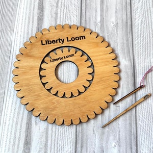Flower Loom: Round Loom Tool Shapes for Making Circular Flowers and  Details. for Knitting / Crochet / Patchwork Projects. SALE 