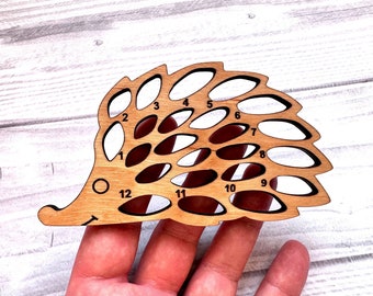 Hedgehog Wooden Floss Holder: Embroidery Thread Organizer