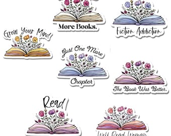 Op de afbeelding: Een verzameling stickers met open boeken met bloemstukken. Elke sticker heeft een ander citaat, waaronder "Less People, More Books", "Fiction Addiction" en "Grow Your Mind". De stickers zijn wit met een glanzende afwerking.