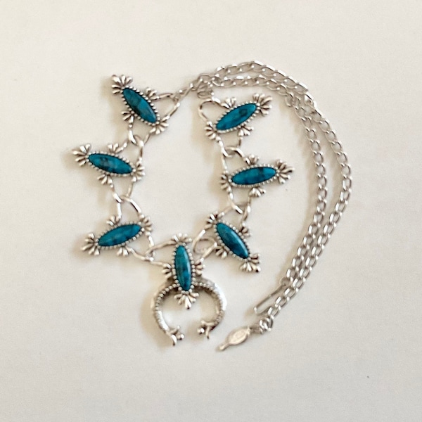 Vintage Silver Tone and Blue Necklace marked Sarah Cov Canada.