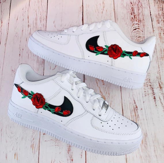 white forces with roses