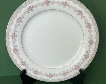 Noritake Glenwood Dinner Plates, Noritake Dinner Plates, Noritake Bone China Plates, Glenwood 5770, set of six, pink and grey floral