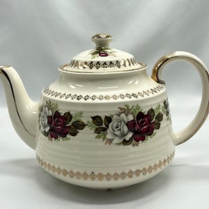 Vintage Sadler Teapot 24kt, Vintage Sadler Floral Teapot, Sadler Red Roses Teapot, James Sadler, Sadler 3470