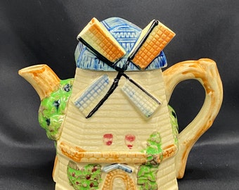 Dutch Windmill Teapot, Dutch Souvenir Teapot, Vintage Windmill Teapot, Architectural Teapot, Windmill Collectible