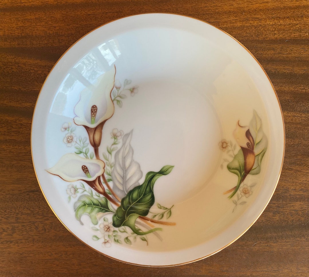 Vintage Grace China Wood Lily Bowls, Eight Vintage Wood Lily Bowls