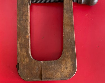 Antique Clamp