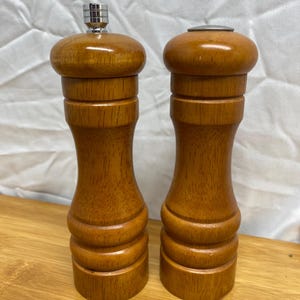 MCM Salt & Pepper Grinder Set