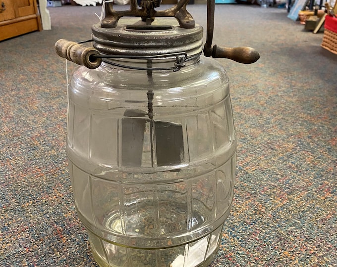 Amish Butter Churn / Antique Butter Churn / Amish Farm Kitchenware