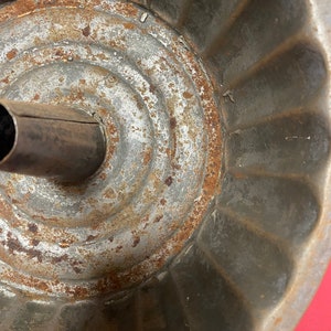 Antique Bundt Pan