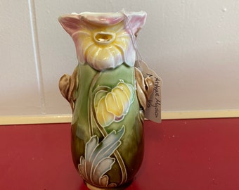 Majolica Nouveau Iris Cabinet Vase