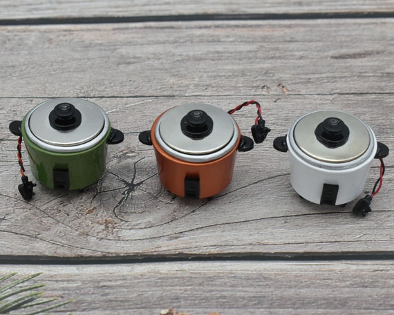 Mini Kitchen Appliance Electric Pressure Cooker Pot Tiny Bakery Tool  Decorating Rice Cooker Doll Furniture Dollhouse Artisan Photography 