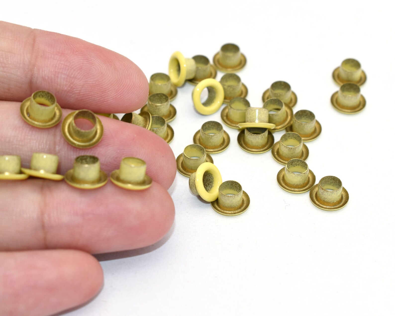 Yellow Eyelet Grommets 4mm Grommet Eyelet Metal Grommet Rivets Etsy