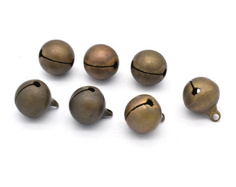 Jingle Bell Charms Bronze Bell Christmas Bell Durable Bells Pet Bell Charms Ornaments Pendant Bells for Cat Collar Christmas Decorative Bell