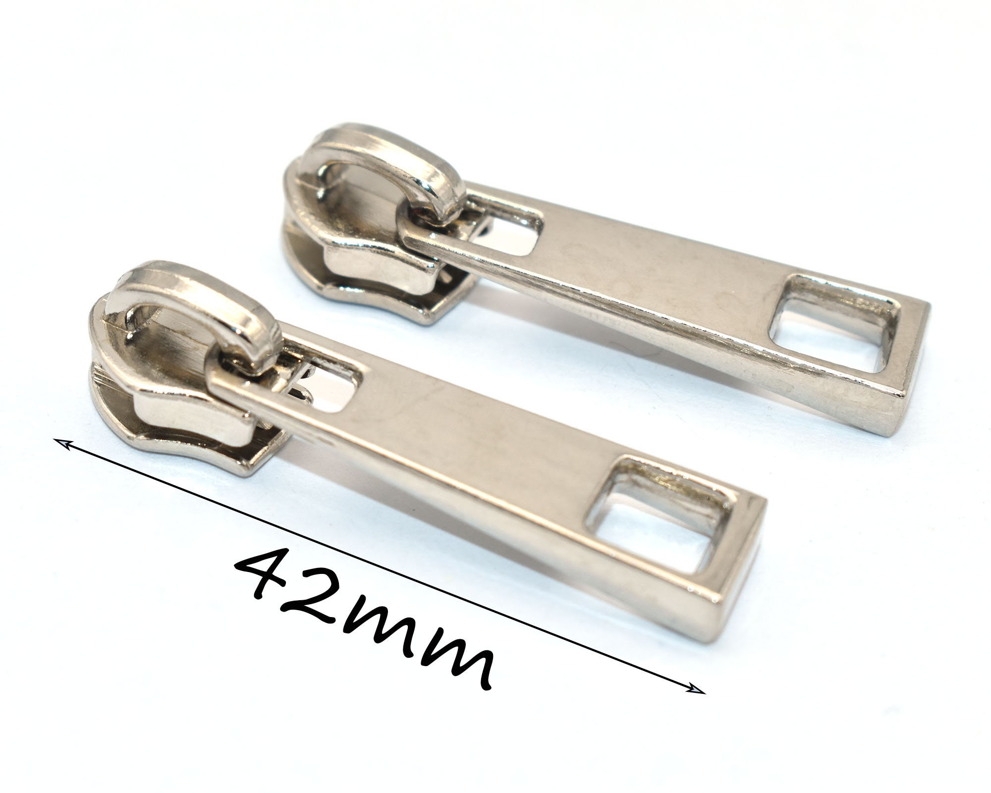 #3 Centaur Zipper Pulls (FOR SMALL #3 COIL)