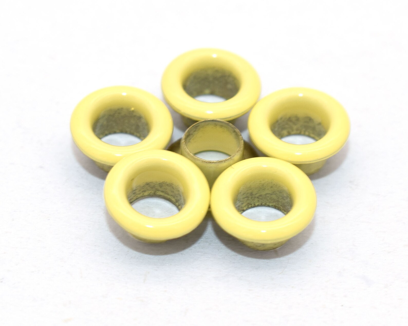 Yellow Eyelet Grommets 4mm Grommet Eyelet Metal Grommet Rivets Etsy