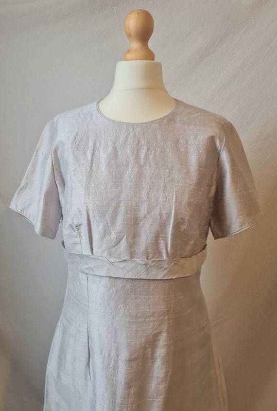 1960s Handmade Silver Silk Space-Age Shift Dress - image 5