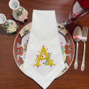 Custom Napkins, Persosalized Linen Napkins, Embroidered Linen Napkins, Custom Monogrammed Napkins, Elegant Damask Monogrammed Linen Napkins