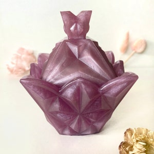 Pearl Lilac Resin Trinket box / Jewelry Trinket box / Christmas gift / Birthday gift / gift for her / storage box / pretty home decor / desk