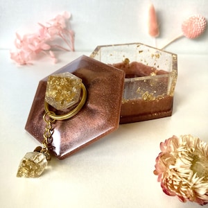 Resin Trinket w/ keychain / Trinket Box with Lid / tigers eye  / gold GLITTER and flakes