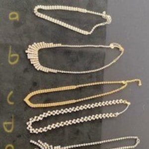 Girocolli glamour con strass per matrimoni, balli di fine anno e qualsiasi occasione