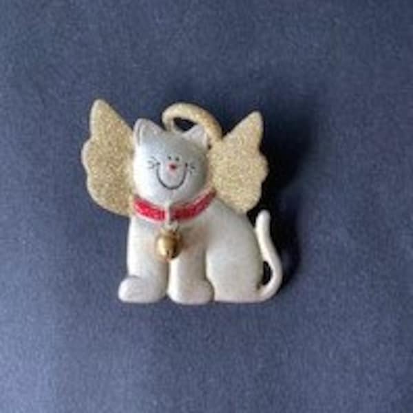 Signed AJMC Purrfect Angel Cat Brooch