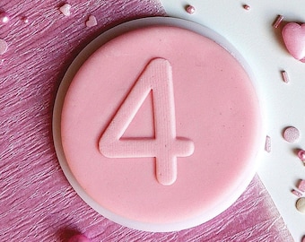 Number four digit embosser, cookie biscuit stamp, cake decorating, fondant icing.