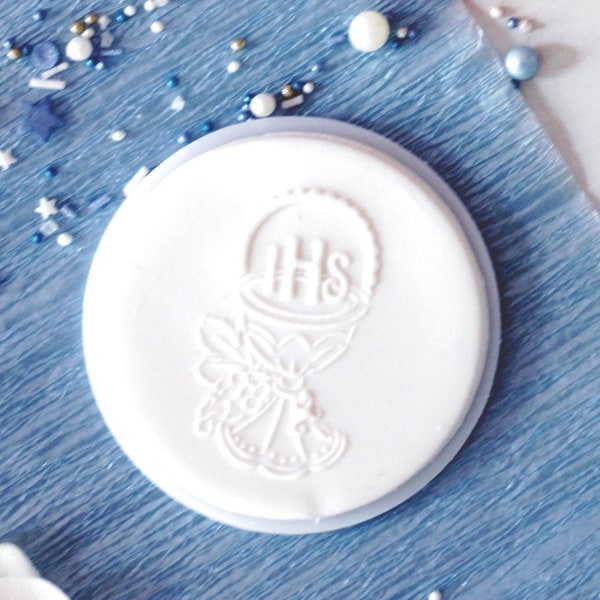 Decorative wafer ihs cup in the rim embosser, cookie biscuit stamp, cake decorating, fondant icing.