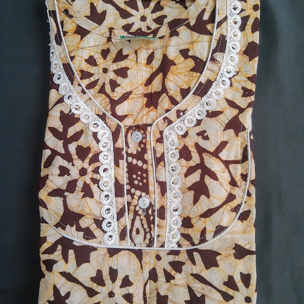 Cotton Batik print  nighty indian/sleep wear bust 52/ additional stitch