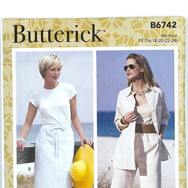 Butterick 6742 - Misses' Petite Elastic-Waist Skirts, Shorts and Pants, Size (8-10-12-14-16 or 16-18-20-22-24)