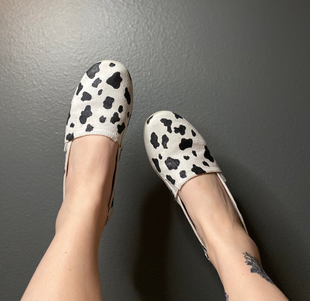 Cow Cute Print Women's Slip On Sneakers
