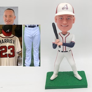Personalised custom bobbleheads, custom baseball bobbleheads, custom athlete bobbleheads, sports fan bobbleheads, birthday anniversary gifts