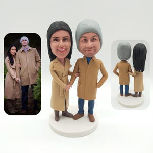 Customized couple bobbleheads, custom statues for couples, bobbleheads for couples, custom bobbleheads, custom gifts, wedding bobbleheads
