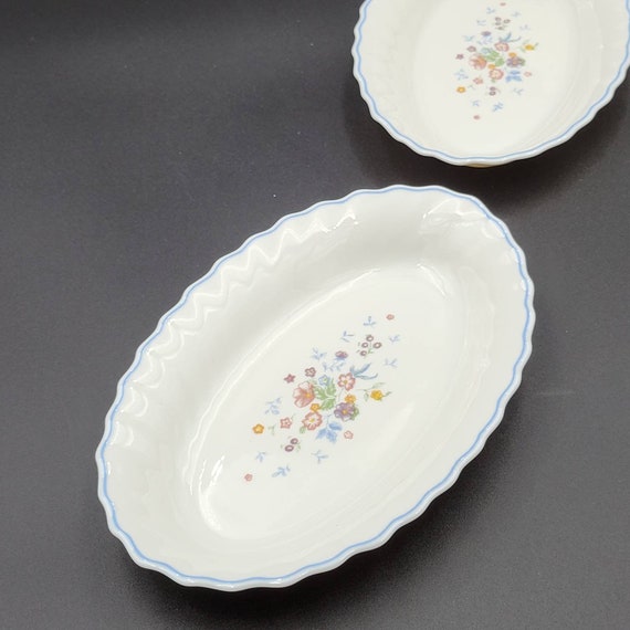 Arcopal Oval Serving Dishes Vintage Blue Rim Floral 2 