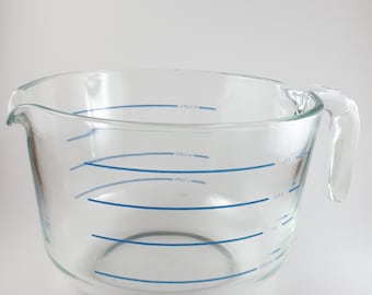 Tasse à mesurer vintage rare de 2 L en Pyrex Corning