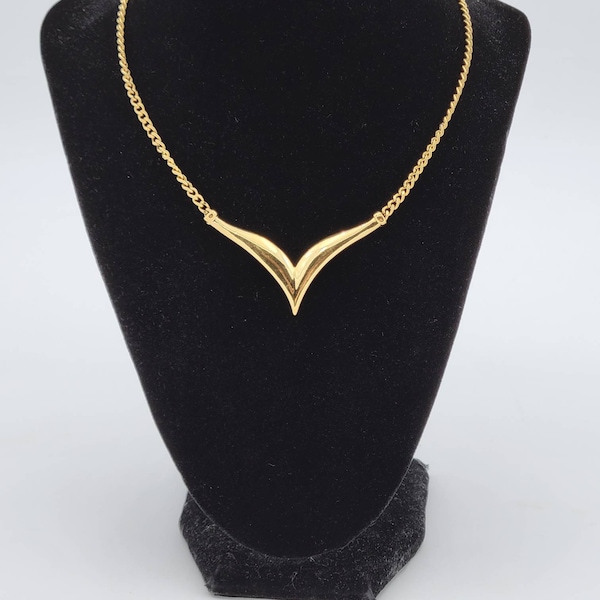 Vintage Vendome Gold Tone V Collar Necklace 16"