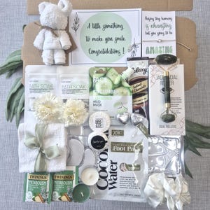Mum to be pregnancy spa gift box, Baby shower gift, Baby mama pamper hamper, New mum self care gift set, New baby gift, New Mum Hamper