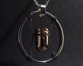 新品未開封　世界2077個限定　サイバーパンク2077 Vの弾丸ネックレス サイバーパンク2077 V弾丸ネックレス スターリングシルバー