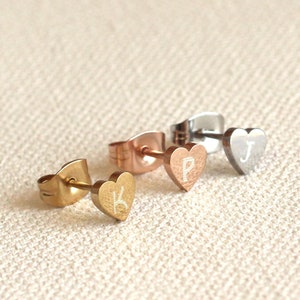 Classic C Letter Stud Earrings With Gold Heart Designer Fashion