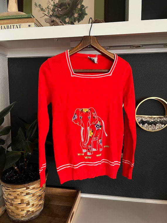 Vintage 1960s Rochelle Knit Sweater with Elephant… - image 3