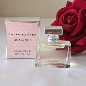 Romance by Ralph Lauren for women Edp vintage, miniature 7 ml with box