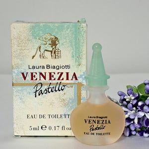 VENICE Pastello by Laura Biagiotti Edt vintage perfume, miniature 5 ml with box