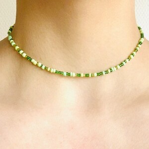 Green Seed Bead Necklace, Beaded Necklace, Dainty Seed Bead Choker, Mixed Bead Choker, Minimalistic Necklace
