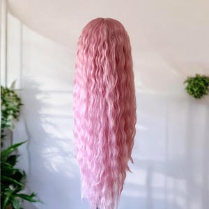 PINK WAVY WIG - Lockige gewellte Langhaarperücke, synthetische künstliche Haar-Perücken für Frauen, Cosplay-Perücke, 40-Zoll-Kunstfaser-Party-Perücken