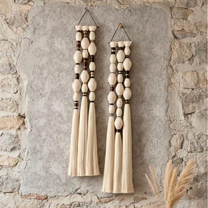 Handwoven Macrame Wall Hanging: Boho Lomas Style Rope Art