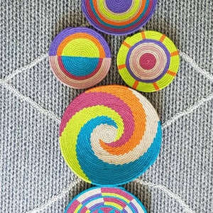Set of 5 Basket Wall Decor, Woven baskets, Wicker Wall Tray, Wicker Round Bowl, Hanger Wall Plate, Boho Wall Decor, Bohemian Wall Decor