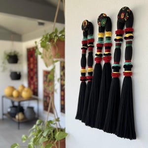 Lomas Style Black Macrame Wall Hanging