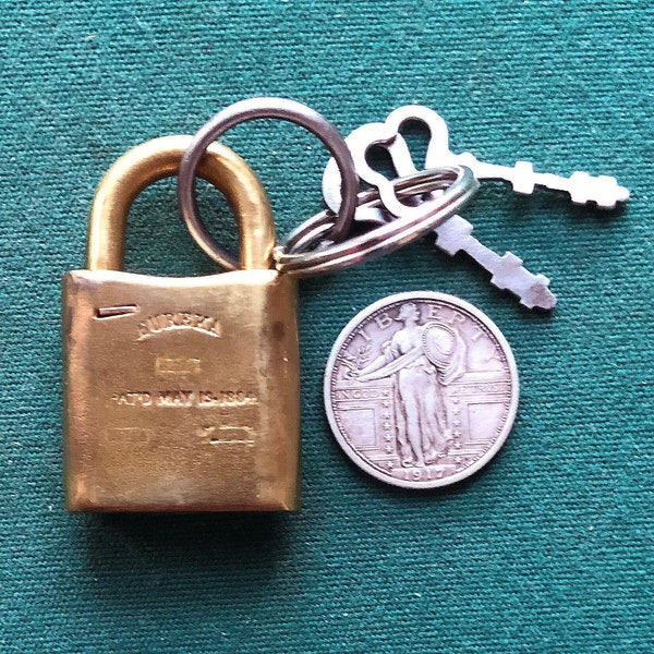 Small Antique Brass Warded EUREKA #4 Padlock +  2 Operative Keys – Pat'd 1884 – Eagle Lock Company