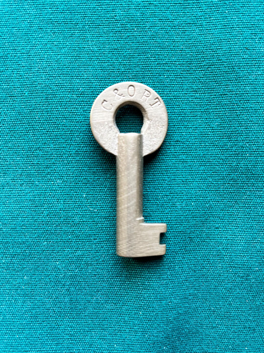 Chesapeake and Ohio ( C&O ) Railroad Repair Track Brass Barrel Key - Etsy